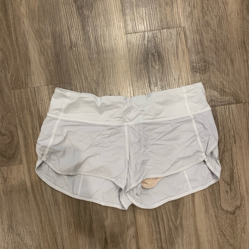 GUC LULU Shorts